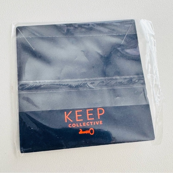 NWT Keep Collective Green Leaf Charm - Tropical Bracelet Slider - Picture 4 of 4